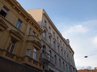 Gundulićeva ulica 2026. godine. Obnovljena pročelja palača na kbr. 2 i 4 (foto Darko Androić 13. ožujka 2026.)  Više o palačama u Gundulićevoj ulici u Zagrebu i njihovim graditeljima na: https://www.arhitektura-zagreba.com/ulice/gunduliceva